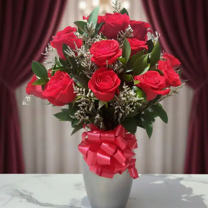 jarron 12 rosas rojas elegante
